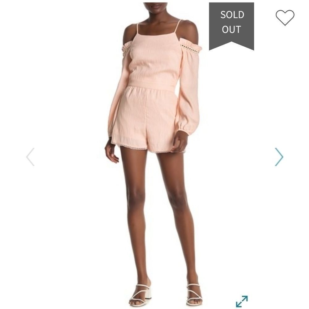 J.O.A. Blush‎ Pink Woven Cold Shoulder Romper XS
